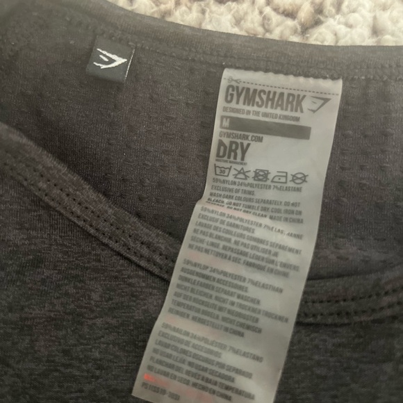 Gymshark Vital Seamless 2.0 crop with thumb holes size medium - Picture 3 of 5